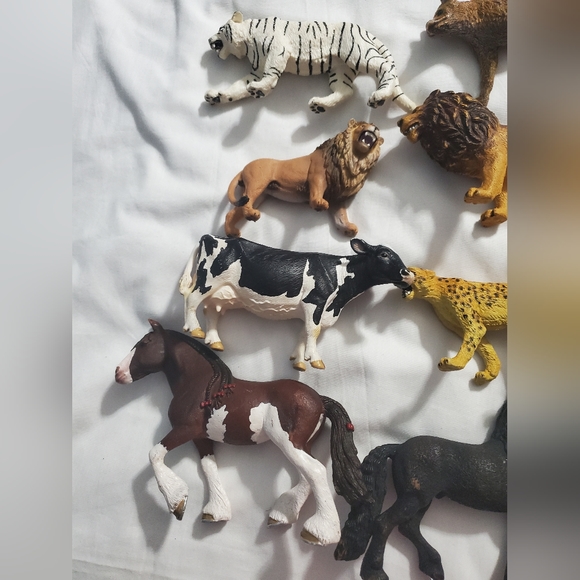 : lot of 24 Schieich T.M, tree house kids, happy kin, funrise,battat Figure Toys - Picture 11 of 14